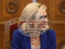 Президент - „Продължаваме промяната  - Демократична България " - консултации