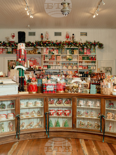 Holiday Shopping Tariffs