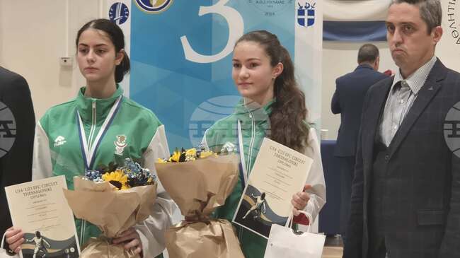 Ива Стоянова и Радостина Куртакова заеха трето място в турнира на шпага до 14 години на Европейската купа по фехтовка в Солун