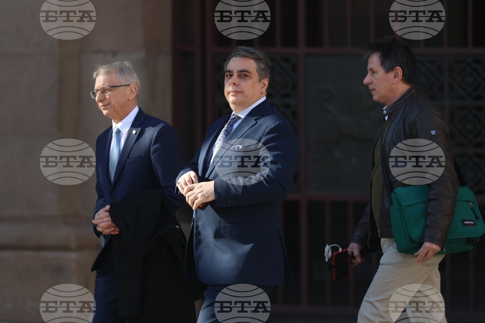 Президентство - „Продължаваме промяната-Демократична България" - консултации