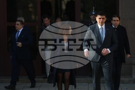 Президентство - „Продължаваме промяната-Демократична България" - консултации