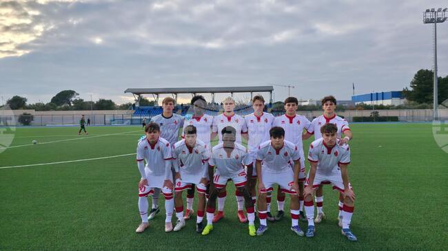 Младият български полузащитник Стелиян Стоянов със силен мач и асистенция за "примавера"-състава на Бари