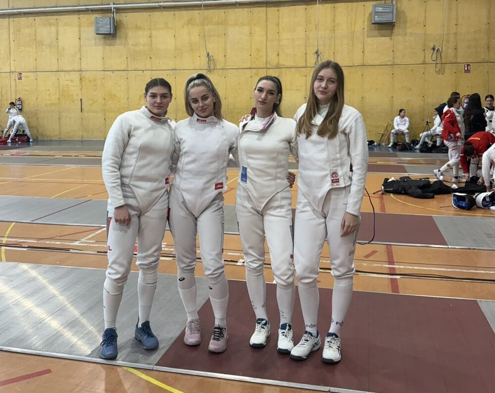 България се нареди на десето място в отборната надпревара на турнира за Световната купа на шпага за девойки в Испания