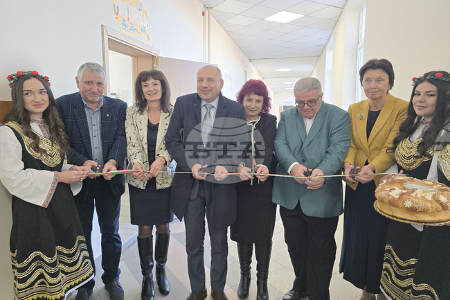 Ловеч - Езикова гимназия - STEM-център - откриване