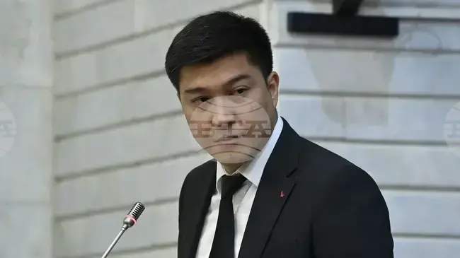 КАБАР: Киргизстанският министър на науката и висшето образование е отстранен от поста си