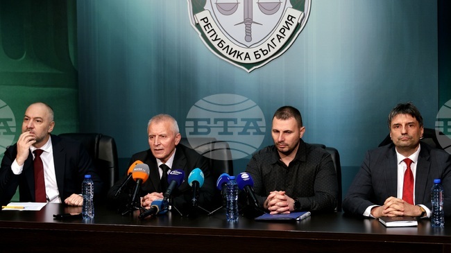 Seven People, Including Police Officers, Charged with Participation in Organized Criminal Group