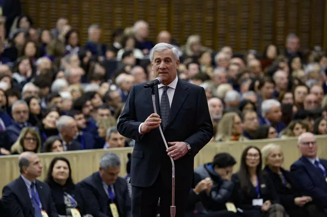 АНСА: Мирният план на Тръмп за Украйна не бива да се пропилява, заяви Антонио Таяни