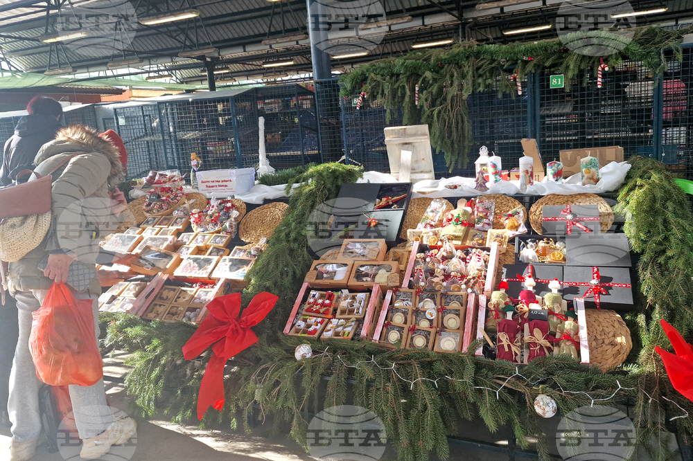 Разград - благотворителен коледен базар