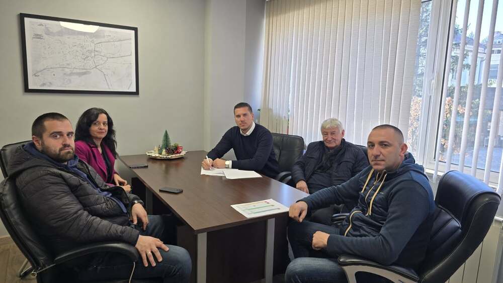 Продължават прекъсванията на електрозахранването в селата на община Разлог, колективен иск до ЕРМ „Запад“ с настояване за спешни инвестиции и устойчиво решение внася народният представител Иван Герчев и кметовете на потърпевшите села