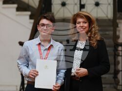 Сдружение на олимпийските отбори по природни науки - Годишна олимпийска среща - награди