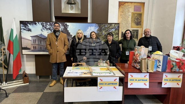 Деца даряват надежда на деца чрез благотворителната инициатива „Дари мече, стопли сърце“ в Разград