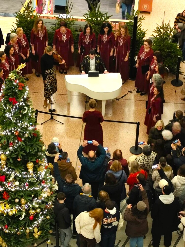 Българският женски хор „Булгапея“, пианистът Даниел Верстапен и цигуларката Марина Барская изнесоха три концерта в Брюксел