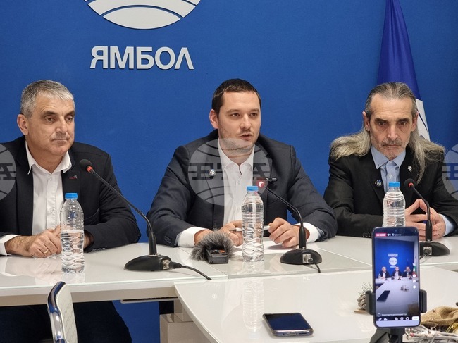 От "Възраждане" настояват президентът да свика Консултативния съвет за национална сигурност, каза народният представител Никола Димитров