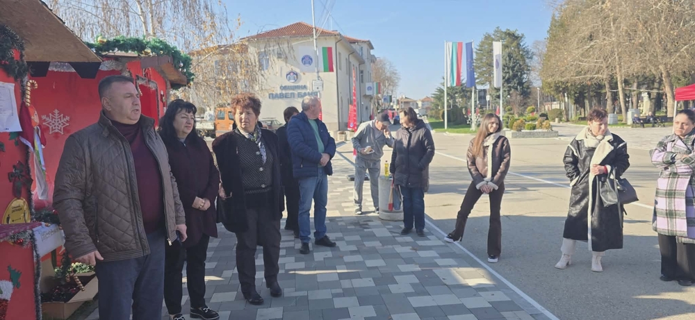 Каузата на тазгодишния коледен базар в Павел баня е закупуване на линейка за Спешния център в града 