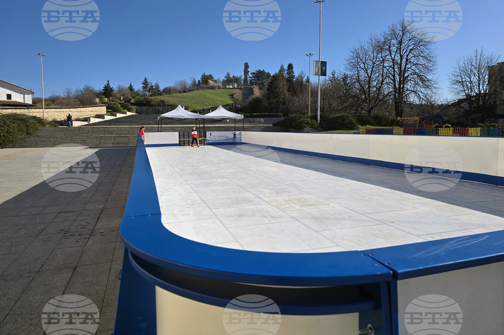 Панагюрище - Средно училище „Нешо Бончев“ - благотворителен пазар