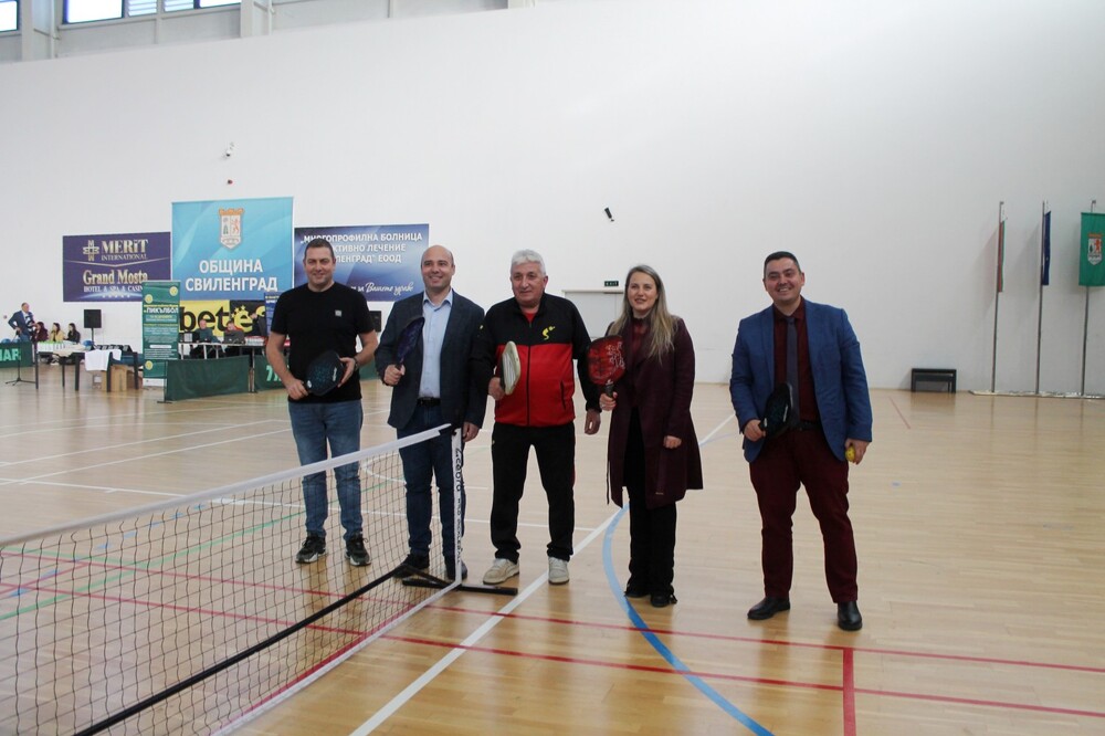 Община Свиленград: Кметът арх. Анастас Карчев откри Младежки национален турнир по пикълбол, който се провежда в Свиленград