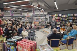 Награда за нова българска проза „Хеликон"