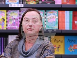 Награда за нова българска проза „Хеликон"