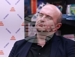 Награда за нова българска проза „Хеликон"