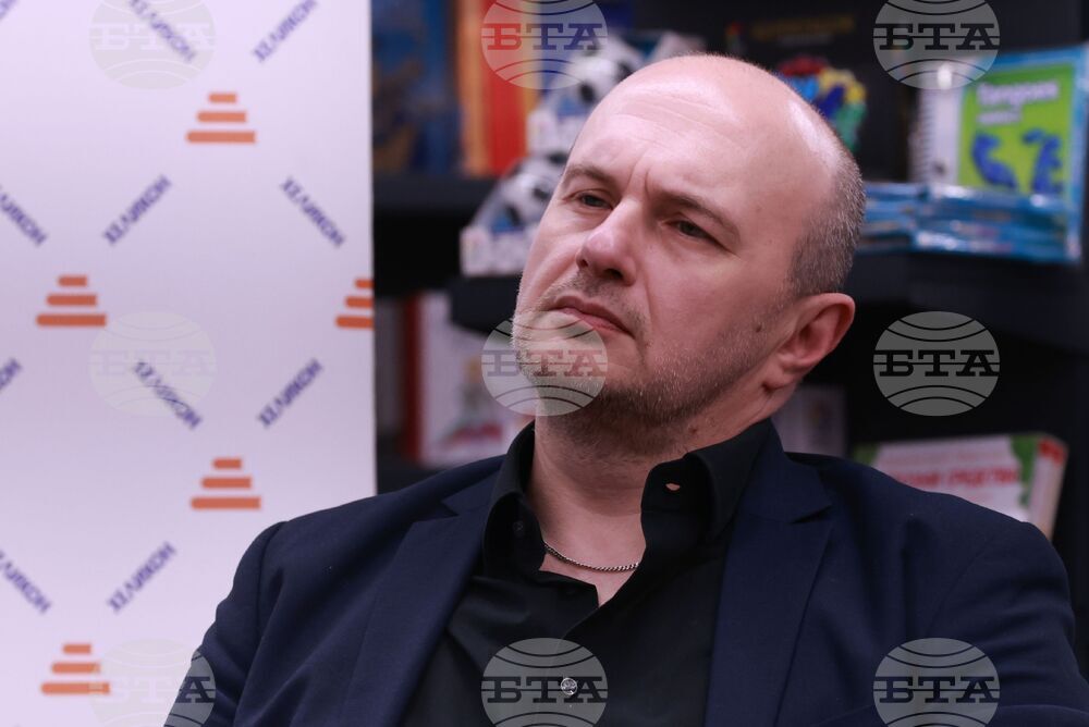 Награда за нова българска проза „Хеликон"