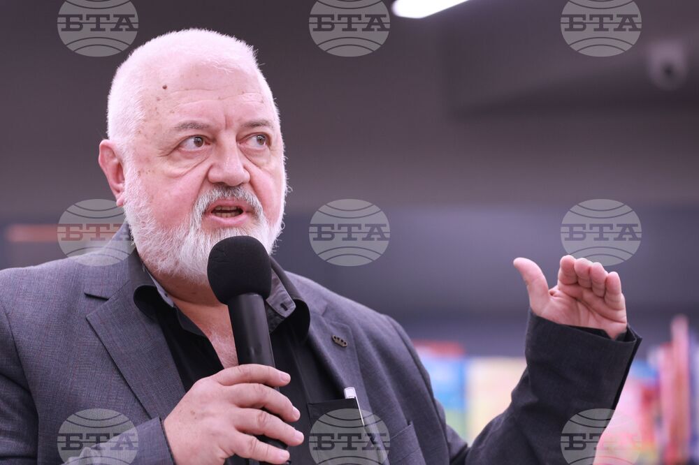 Награда за нова българска проза „Хеликон"