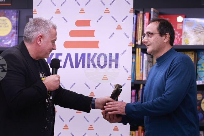 Писателят Боян Йорданов е тазгодишният лауреат на наградата за нова българска проза „Хеликон"