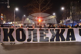 Пловдив - футболни фенове - протест срещу забавянето на строителството на стадион “Христо Ботев”