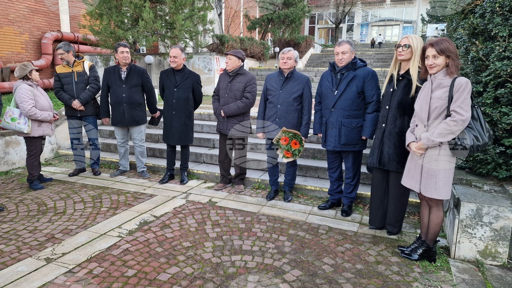 Шумен - Национална награда за лирика "Иван Пейчев" - проф. Пламен Дойнов