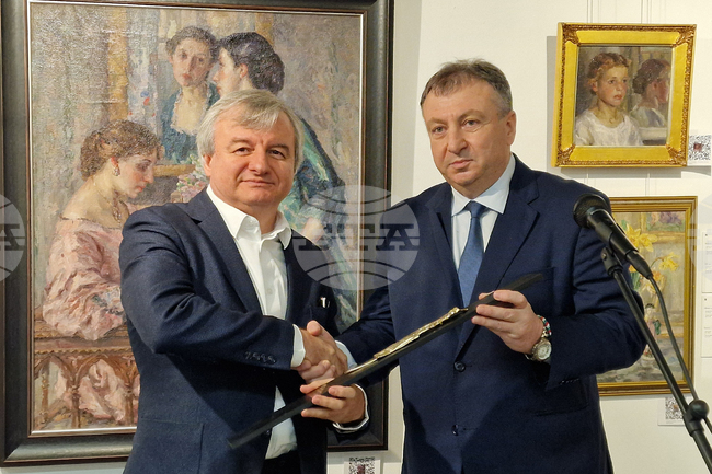  Шумен - Национална награда за лирика "Иван Пейчев" - проф. Пламен Дойнов