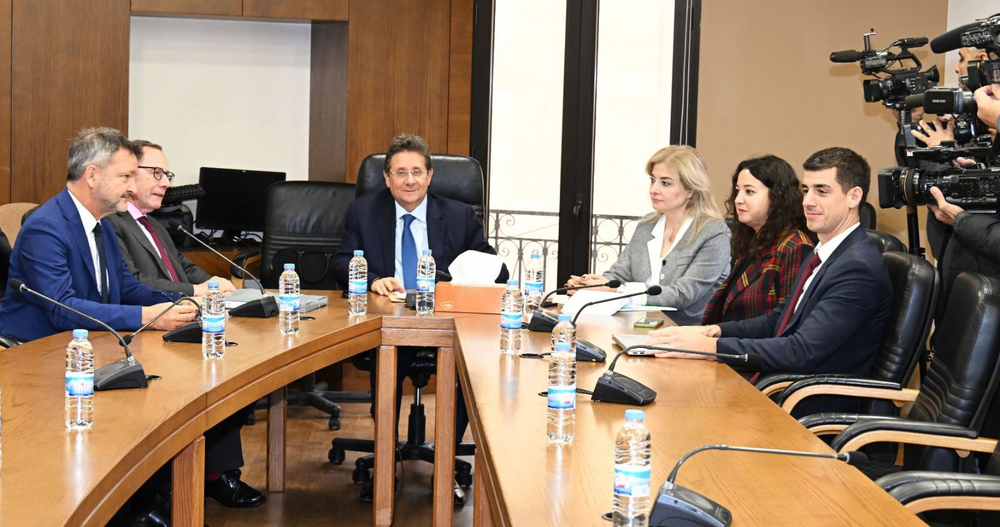 ННА: Ливански народен представител обсъди финансовите реформи в страната с френския президентски пратеник