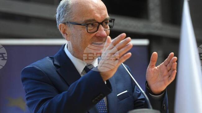 ПАП: Полската партия „Нова левица“ е против промени в конституцията на страната