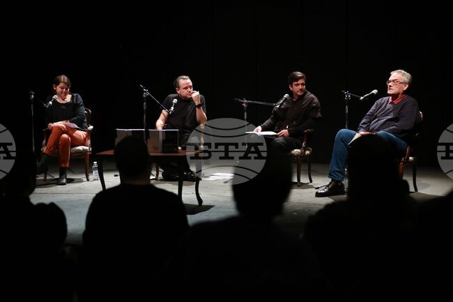 Книгата на Явор Гърдев за властта, суверенитета и режисурата е необичайна, тя е необикновена със своя характер, каза проф. Христо Тодоров 