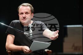 Народен театър "Иван Вазов" - „Власт, суверенитет и режисура“ - книга - представяне