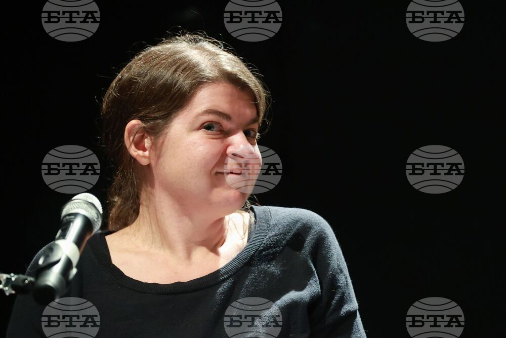 Народен театър "Иван Вазов" - „Власт, суверенитет и режисура“ - книга - представяне