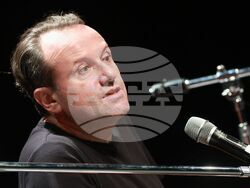 Народен театър "Иван Вазов" - „Власт, суверенитет и режисура“ - книга - представяне