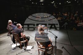 Народен театър "Иван Вазов" - „Власт, суверенитет и режисура“ - книга - представяне