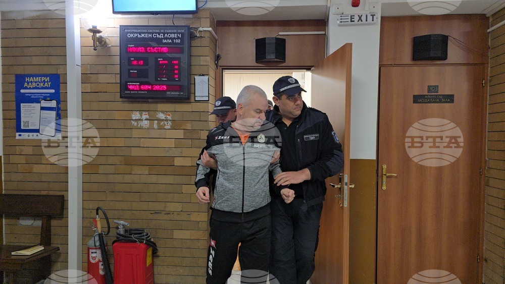 Окръжният съд в Ловеч не уважи жалбата на началника на Пето РУ на МВР в София Пламен Максимов срещу 72-часовата мярка за задържане под стража