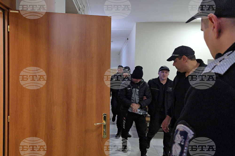 Ловеч - Окръжен съд - Пламен Максимов - дело