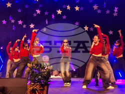 Разград - концерт-спектакъл „Коледа за всички“ - „Enjoy Music“