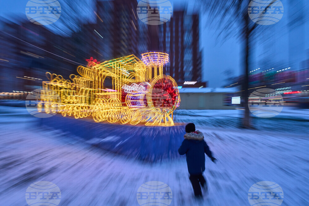 APTOPIX Russia Christmas Holiday Lights