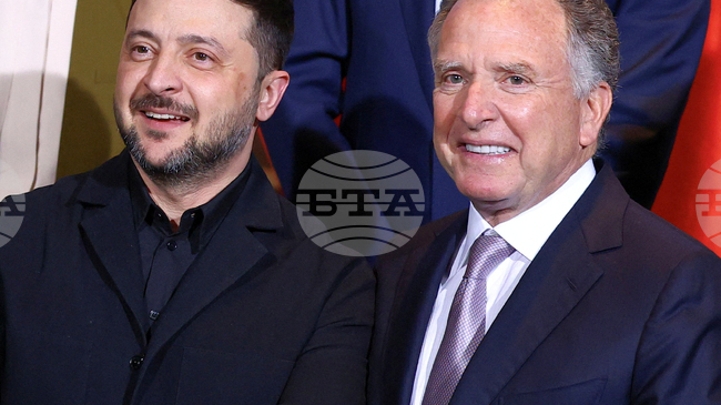 Зеленски съобщи, че е разговарял по телефона с американските пратеници Уиткоф и Къшнър