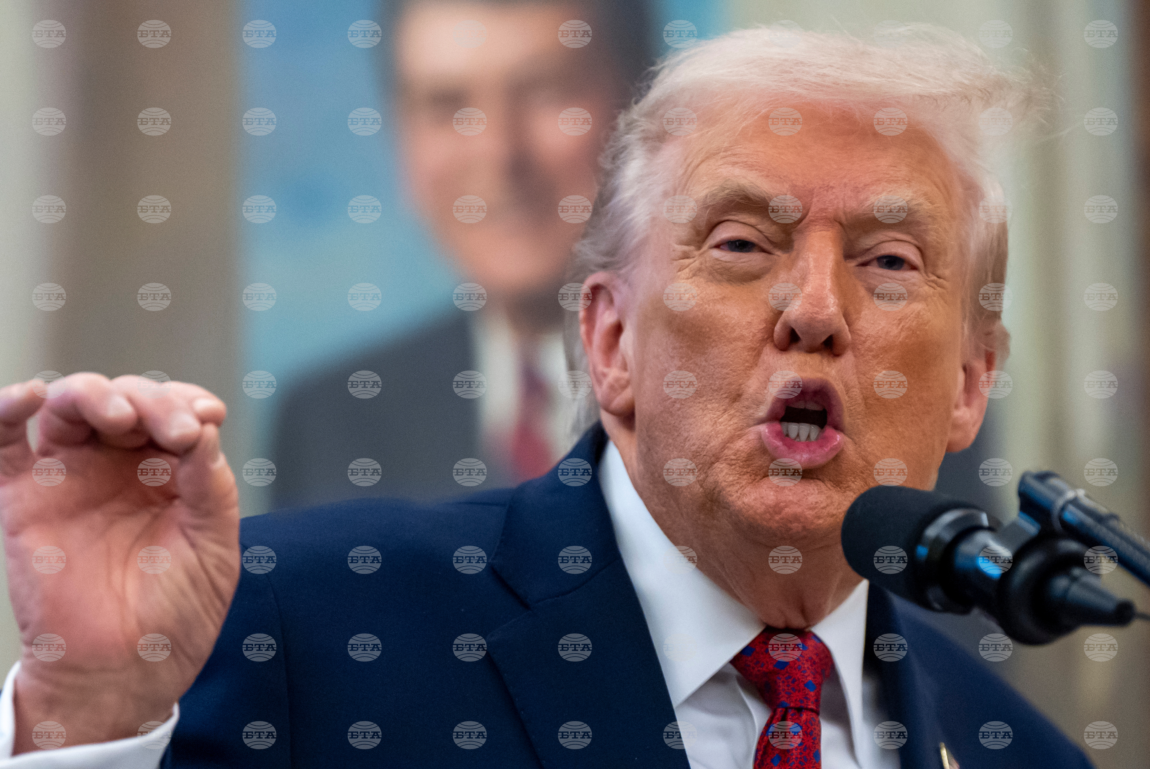 Тръмп въведе допълнителни ограничения за влизане на чуждестранни граждани в САЩ