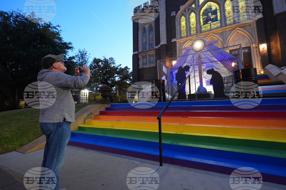 Holiday Lights ICE Nativity