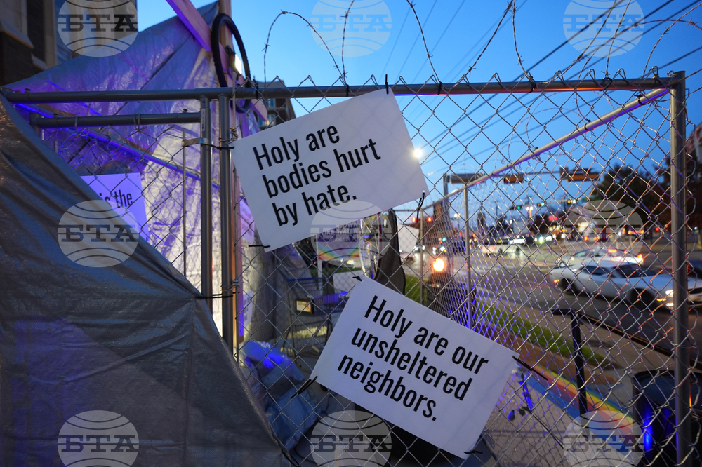 Holiday Lights ICE Nativity