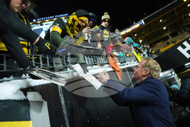 Dolphins Steelers Football