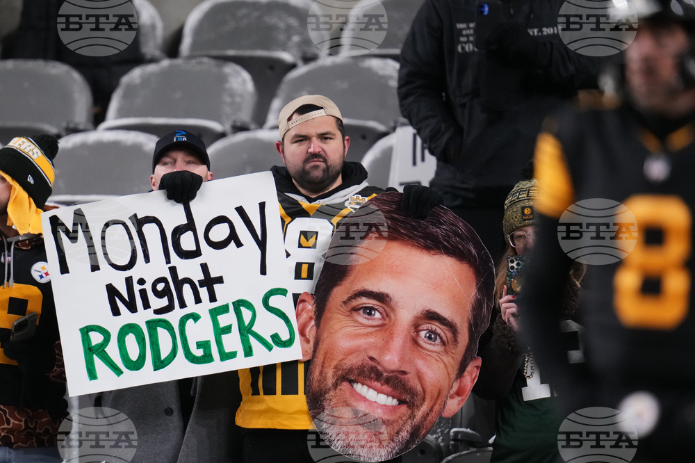 Dolphins Steelers Football