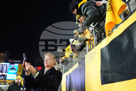 Dolphins Steelers Football