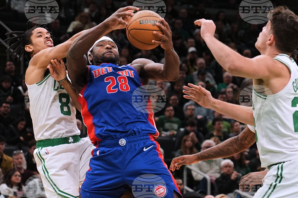 Pistons Celtics Basketball