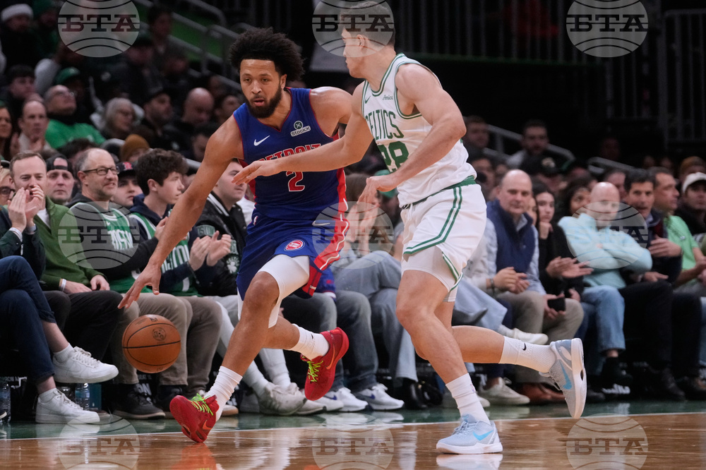 Pistons Celtics Basketball