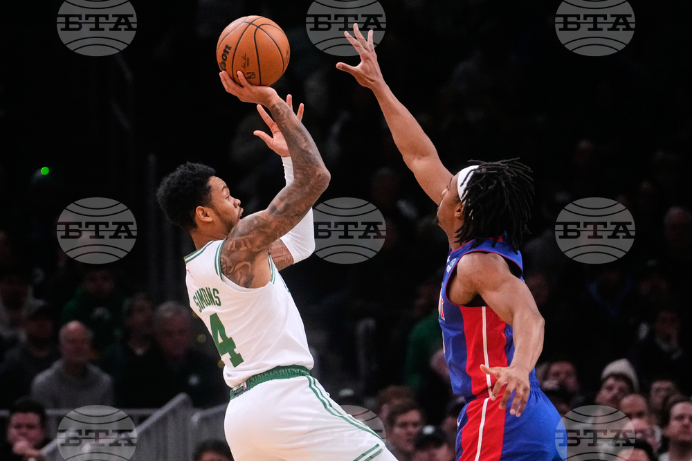Pistons Celtics Basketball